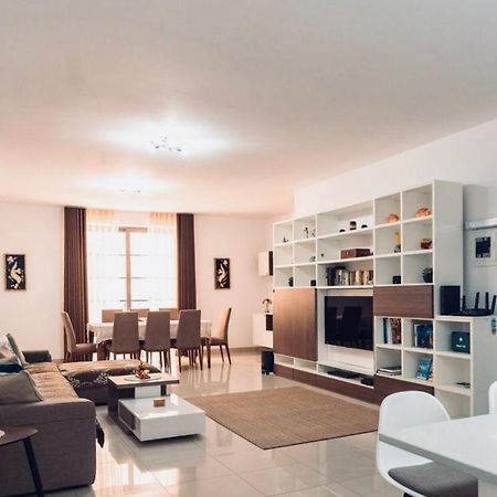 Belmonte Heights - Luxury 3 Bedroom Apartment سليمة المظهر الخارجي الصورة
