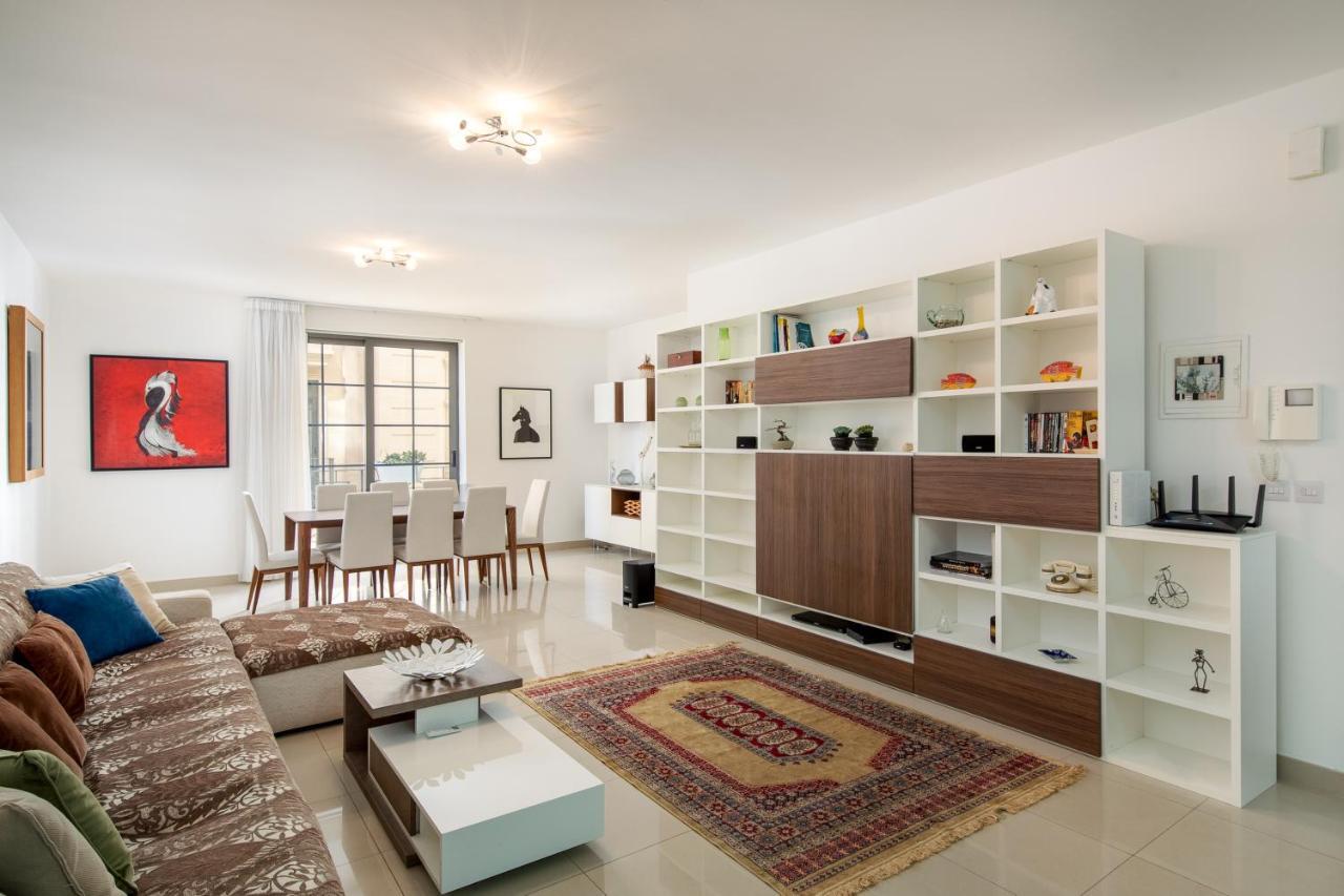 Belmonte Heights - Luxury 3 Bedroom Apartment سليمة المظهر الخارجي الصورة